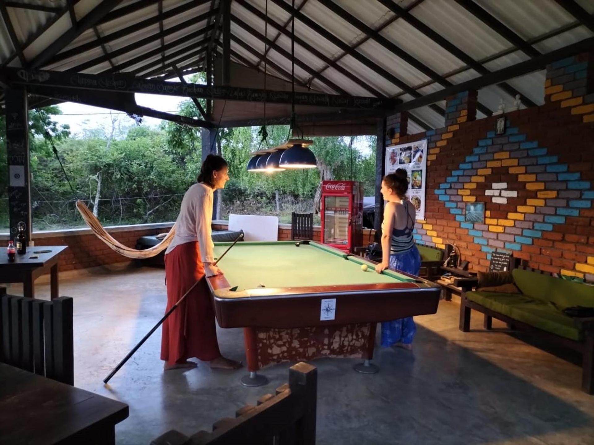 Yala Ying Yang Hostel & Camping Exterior photo